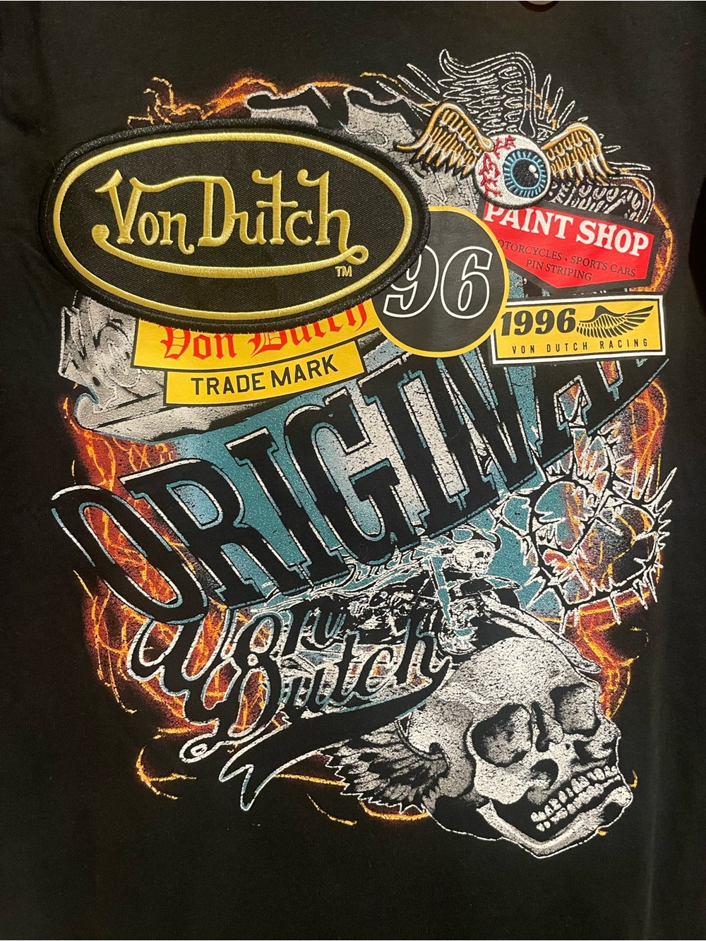 NWT Von Dutch black Tee skull flames Embroidered Winged Eyeball patch Medium
